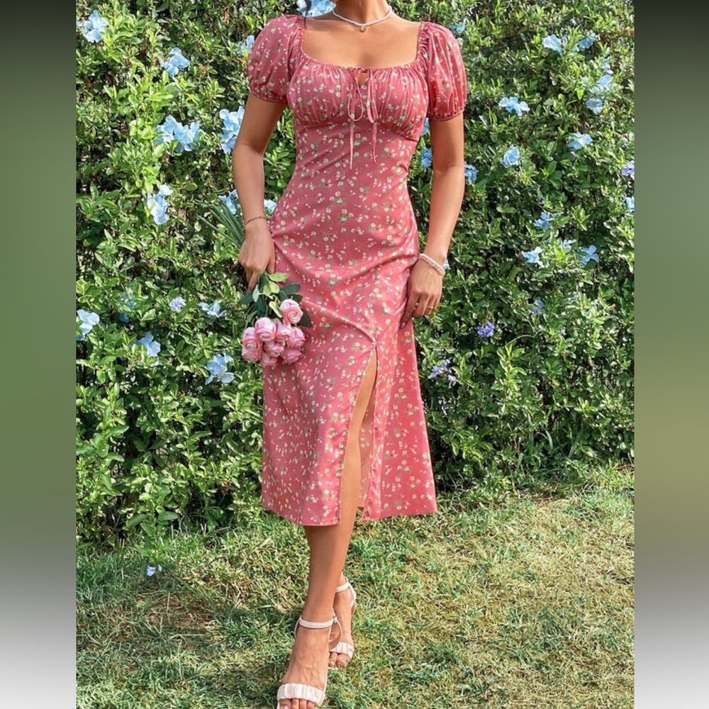 NWOT Floral Print Knot Detail Square Neck Midi Dress